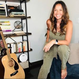 Meet your Posher, Carmina!